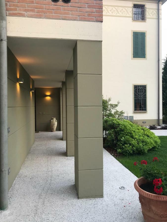 La Sosta Fuori Stazione Bed and Breakfast Brescello Exteriör bild