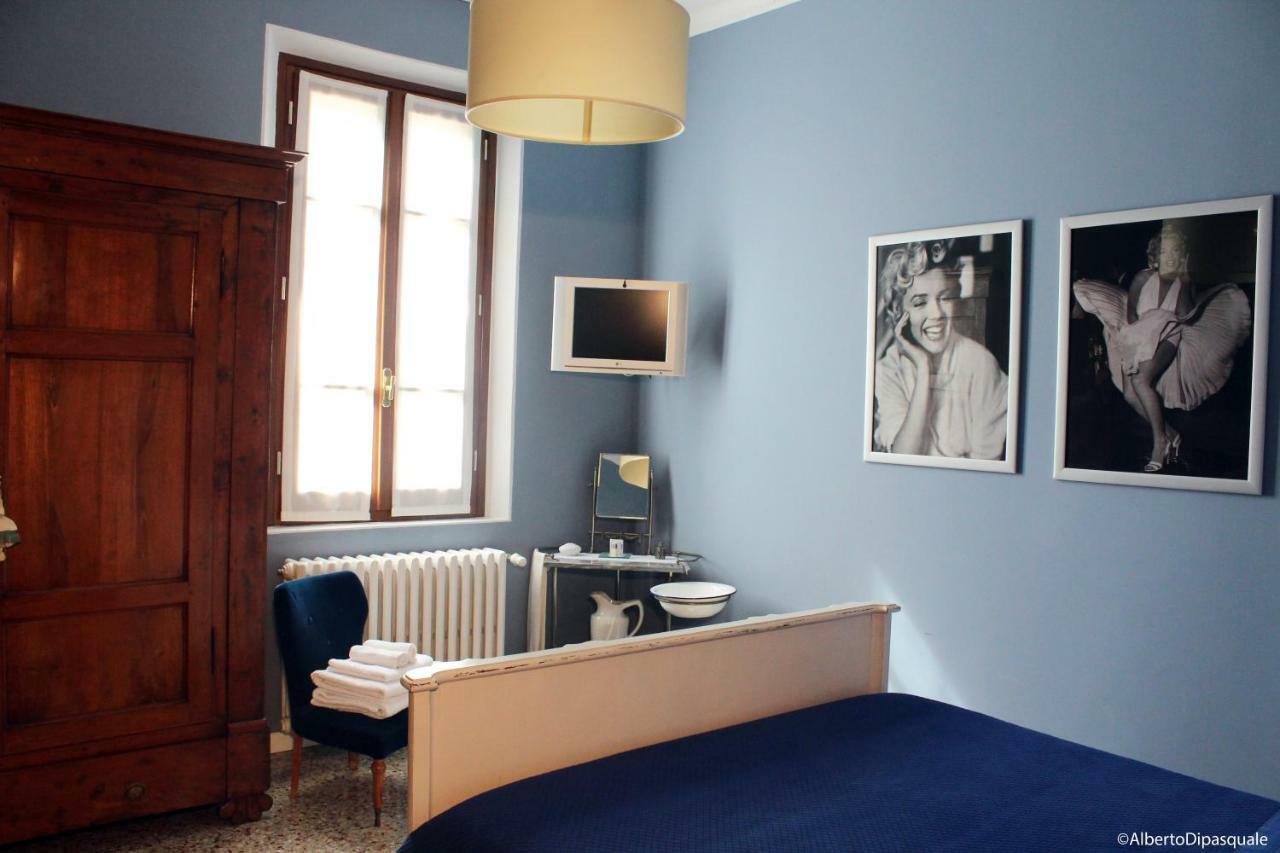 La Sosta Fuori Stazione Bed and Breakfast Brescello Exteriör bild