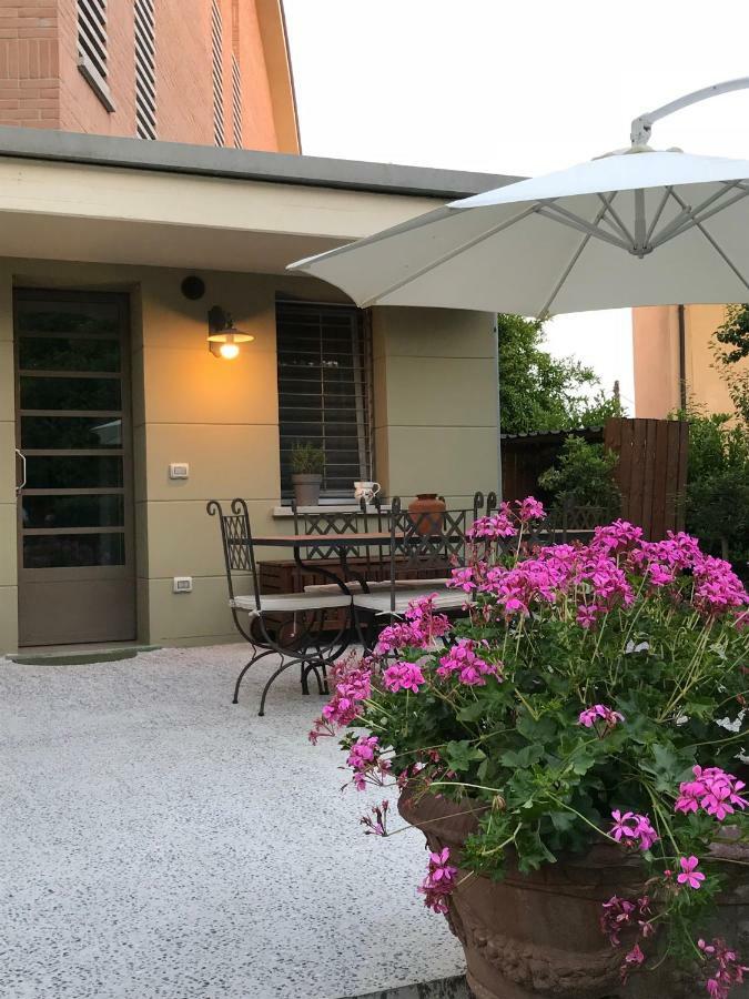 La Sosta Fuori Stazione Bed and Breakfast Brescello Exteriör bild
